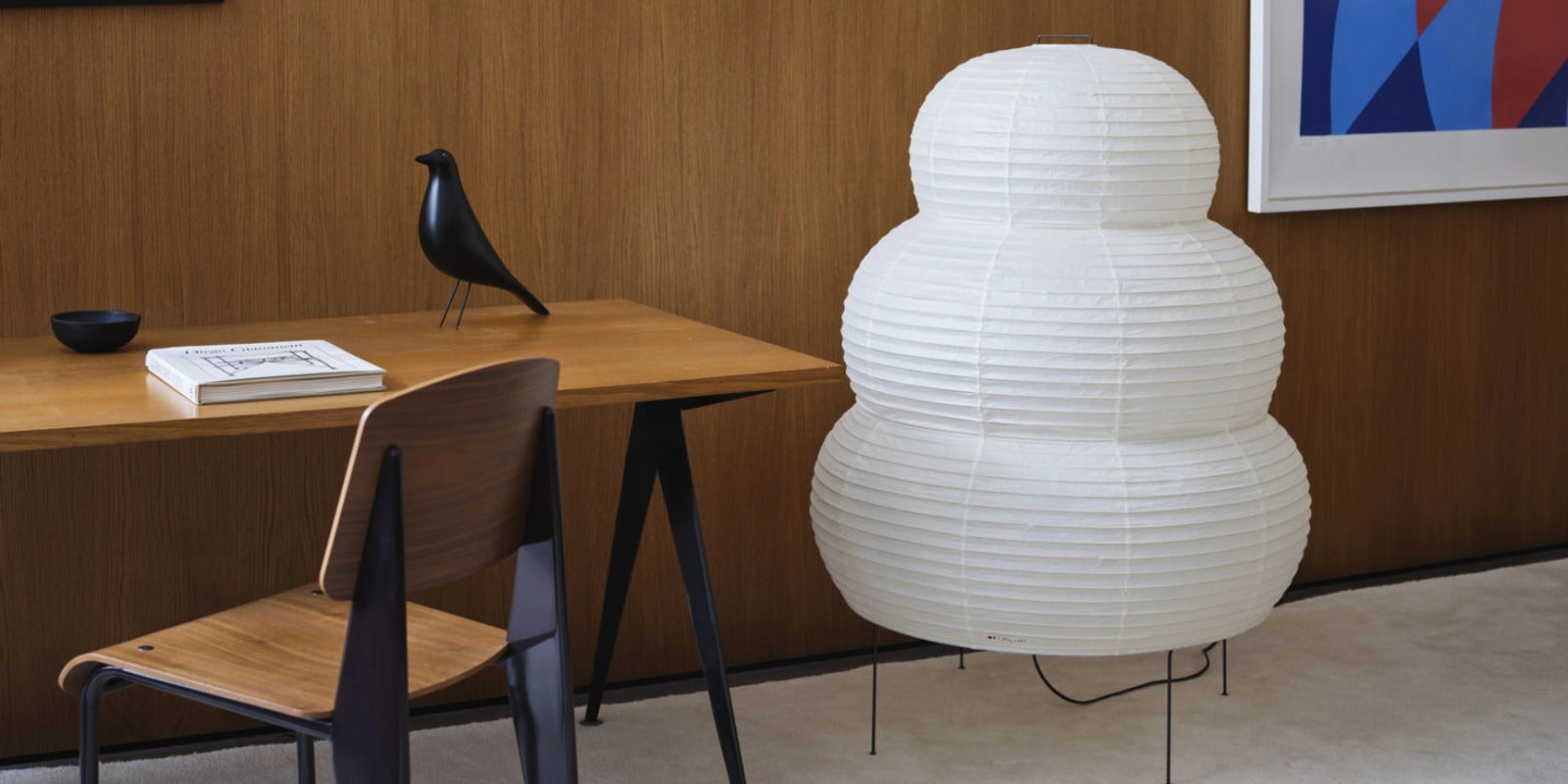 The Artistic Legacy of the Akari Floor Lamp